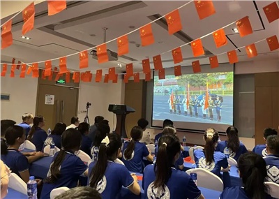 湘聯(lián)電纜集體觀看九三閱兵，汲取奮進(jìn)力量！