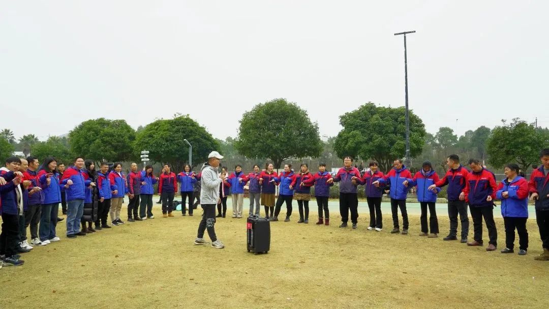 挑戰(zhàn)自我 熔煉團(tuán)隊(duì) | 湘聯(lián)電纜年終拓展活動(dòng)圓滿完成！